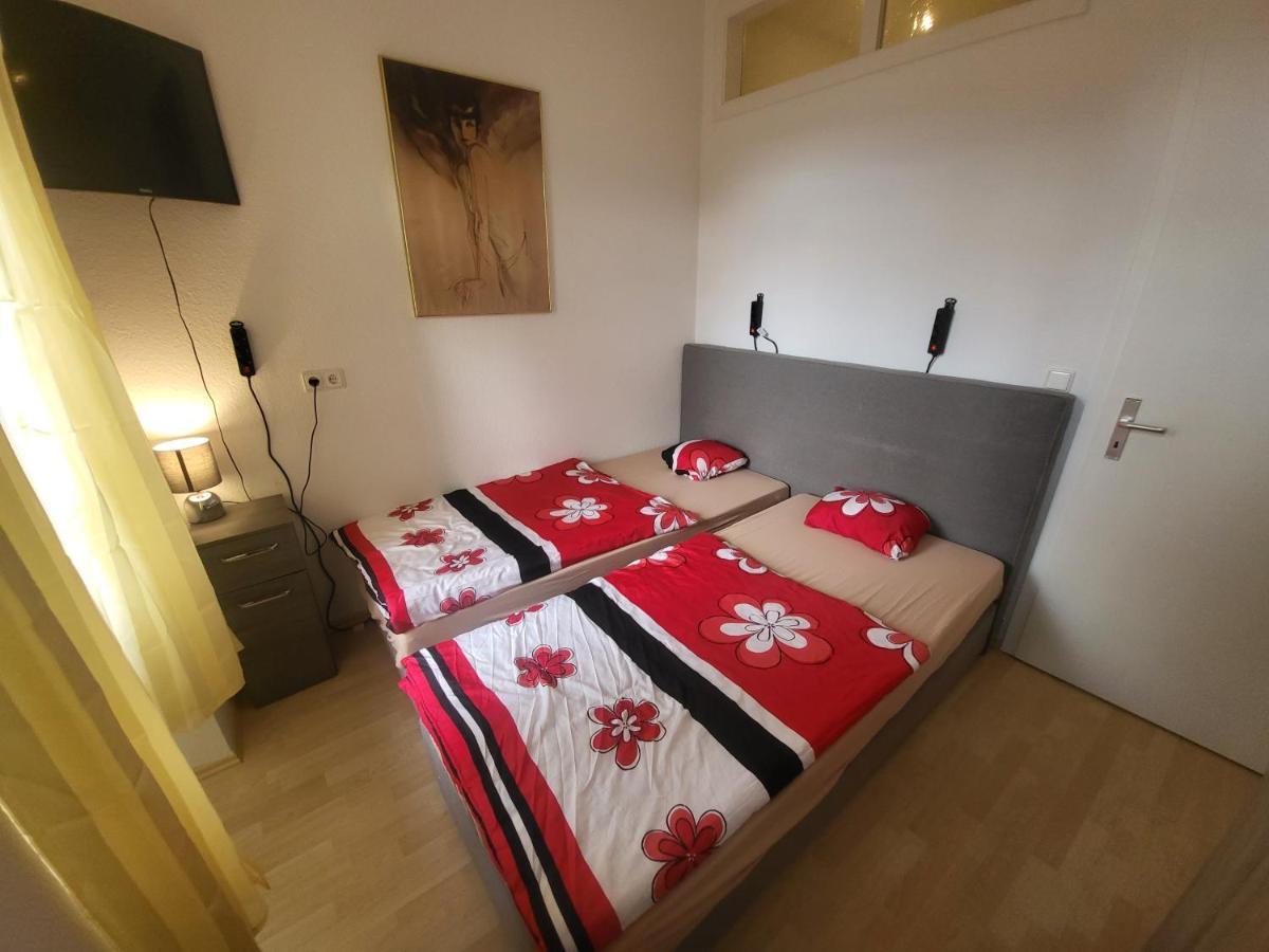 Apartmentzimmer Ерфурт Екстер'єр фото