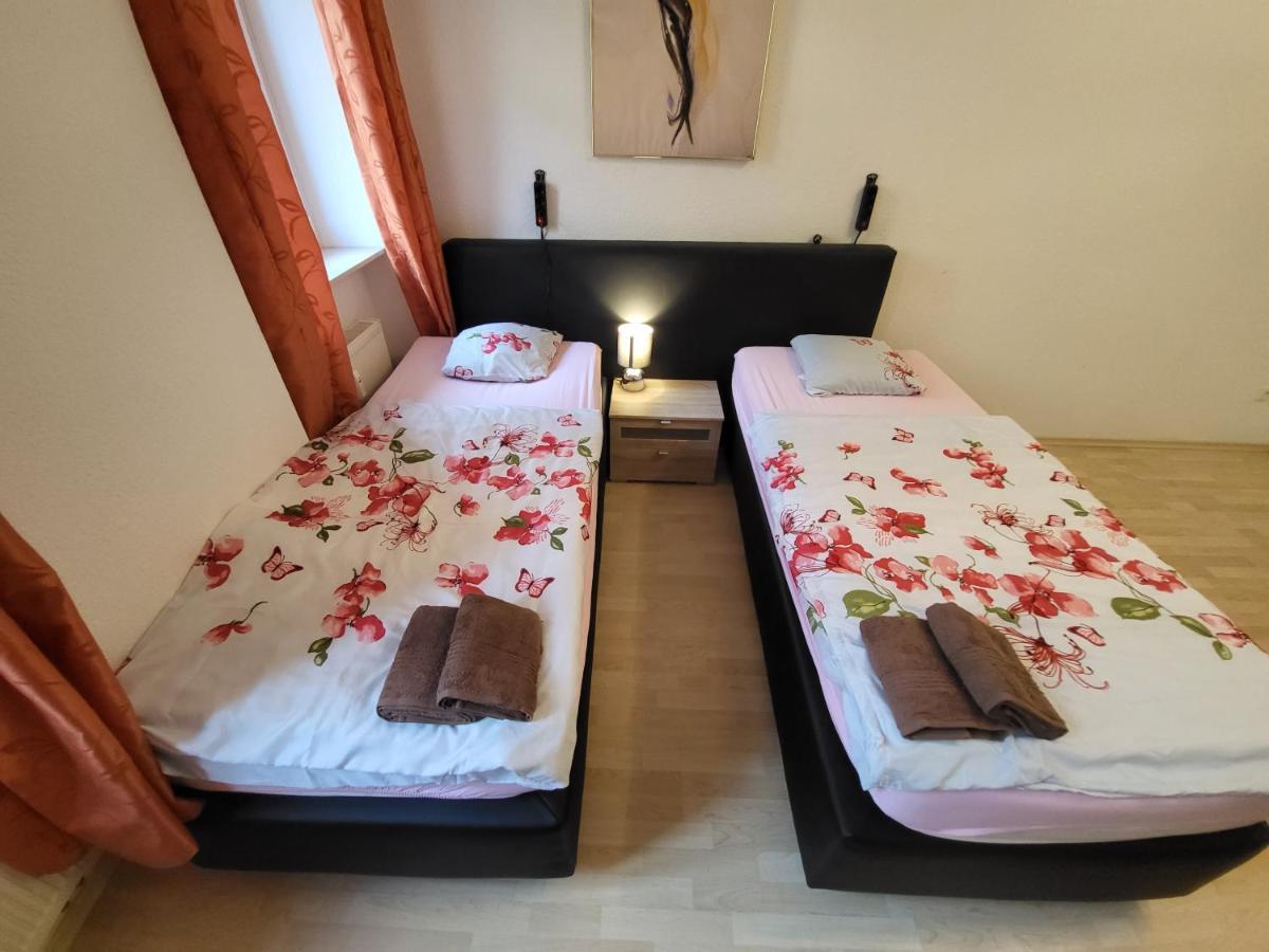 Apartmentzimmer Ерфурт Екстер'єр фото